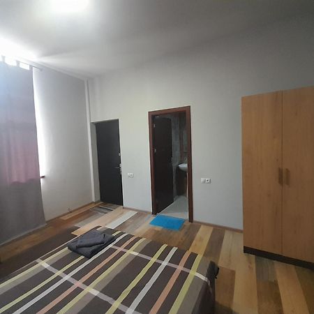 Art Guest House In Kaskad Jerevan Buitenkant foto